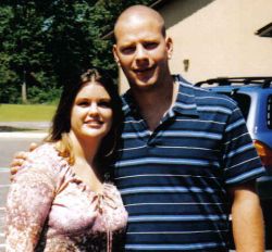 New Jersey Christian singles Jennifer and Michael smile together after meeting